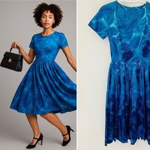 1950S bright blue day dress full skirt. Midi tea dress scoop neck madmen